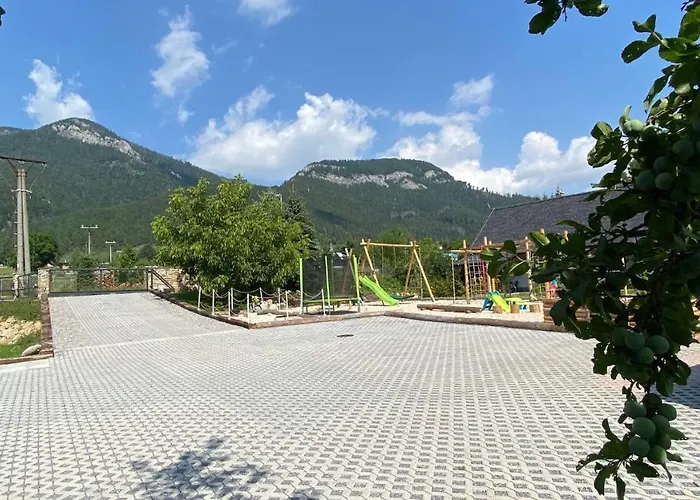 Apartman Evin*raj Kvacsan